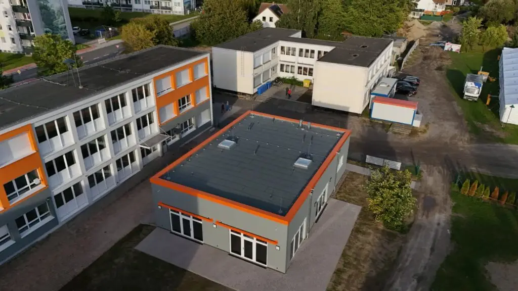 Mensa Sagard Außenansicht